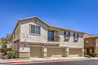 Photo #1: 2221007 Listing