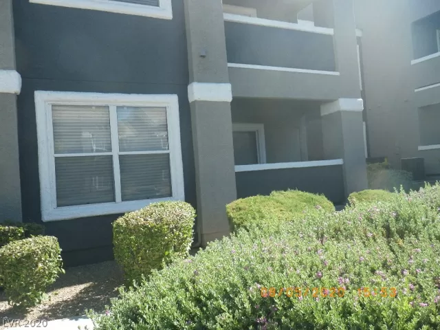 MLS: 2221025 Condo For Sale