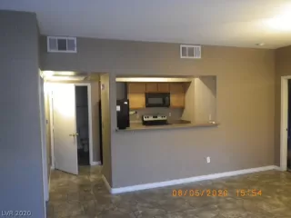 Photo #6: 2221025 Listing 