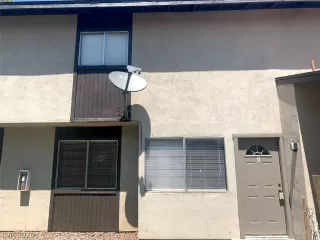 Photo #1: 2221239 Listing 