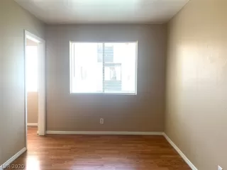 Photo #6: 2221239 Listing 