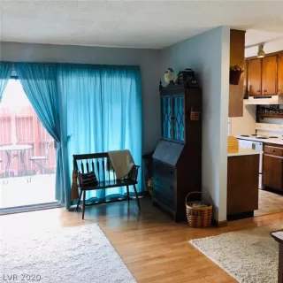 Photo #2: 2221240 Listing 