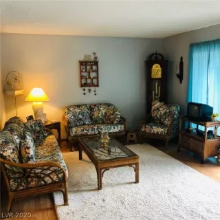 Photo #3: 2221240 Listing 