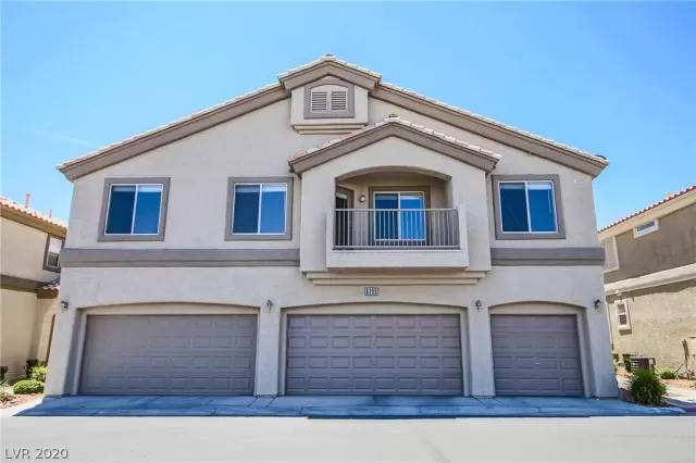 MLS: 2221292 Condo For Sale