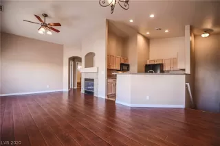 Photo #5: 2221292 Listing 