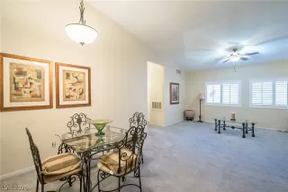 Photo #3: 2221303 Listing