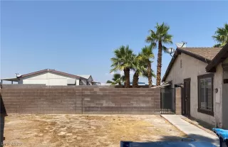 Photo #1: 2221342 Listing 