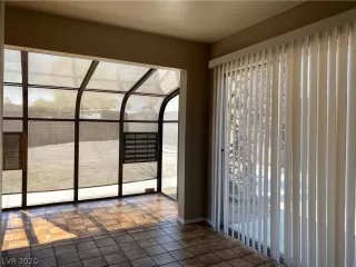 Photo #6: 2221342 Listing 