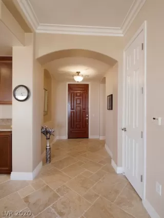 Photo #3: 2221359 Listing