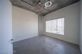 Photo #3: 2221545 Listing