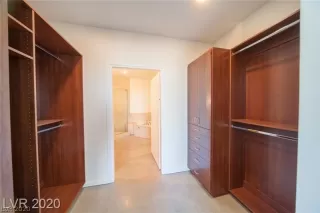 Photo #4: 2221545 Listing