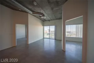 Photo #6: 2221545 Listing