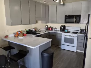 Photo #4: 2221549 Listing