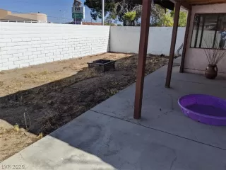 Photo #5: 2221549 Listing