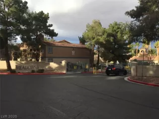 Photo #1: 2221554 Listing