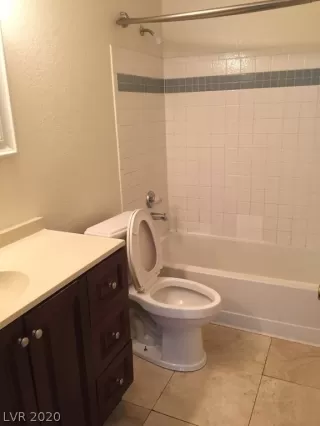 Photo #6: 2221554 Listing