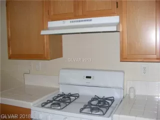 Photo #4: 2221606 Listing 