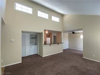 Photo #2: 2221614 Listing