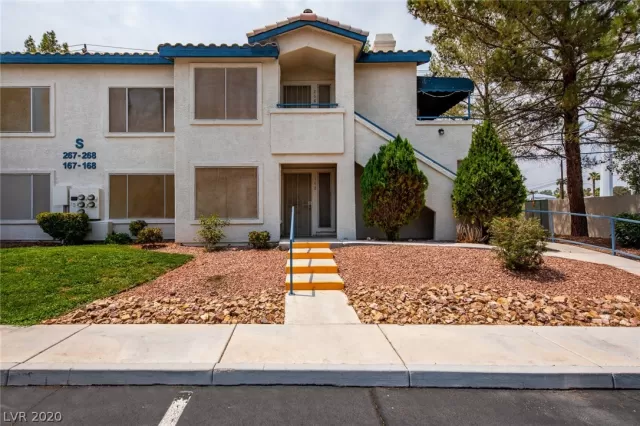 MLS: 2221691 Condo For Sale