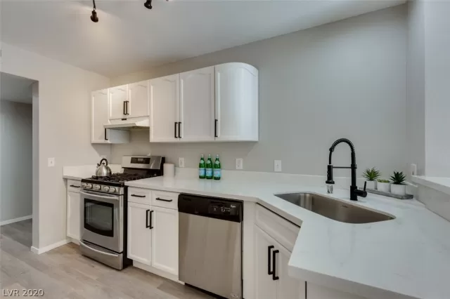 MLS: 2221693 Condo For Sale