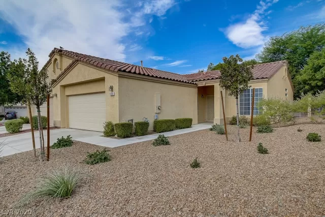 MLS: 2221722 Condo For Sale