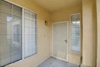 Photo #3: 2221722 Listing