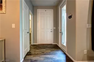 Photo #3: 2221733 Listing