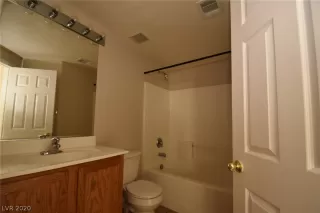 Photo #4: 2221757 Listing 