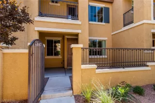 Photo #1: 2221830 Listing 