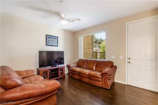 Photo #2: 2221830 Listing 