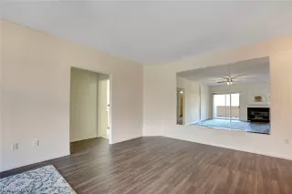 Photo #4: 2221833 Listing 