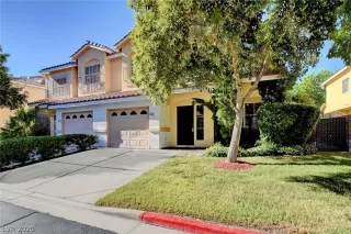 Photo #2: 2221886 Listing