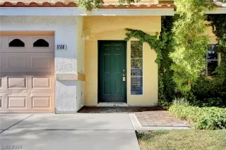 Photo #3: 2221886 Listing