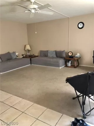 Photo #6: 2221975 Listing