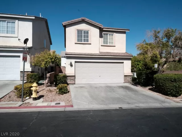 MLS: 2221984 Condo For Sale