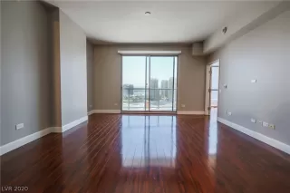 Photo #2: 2222008 Listing 