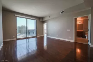 Photo #3: 2222008 Listing 