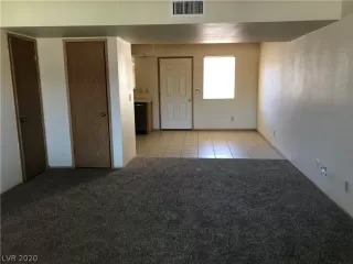 Photo #3: 2222013 Listing 