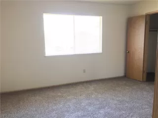 Photo #6: 2222013 Listing 