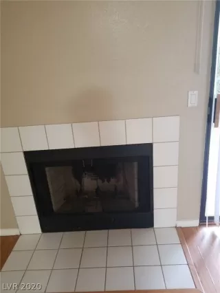 Photo #5: 2222032 Listing 