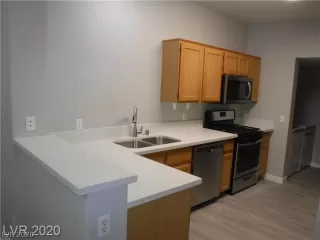 Photo #3: 2222056 Listing 