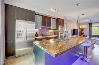 Photo #4: 2222119 Listing 