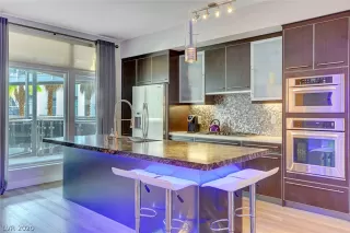 Photo #6: 2222119 Listing 