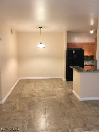 Photo #2: 2222140 Listing