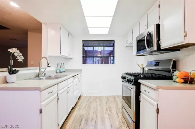 MLS: 2222144 Condo For Sale