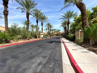 Photo #2: 2222151 Listing