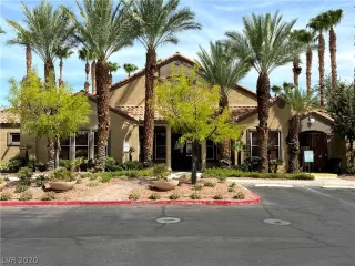 Photo #3: 2222151 Listing