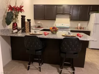 Photo #5: 2222169 Listing 