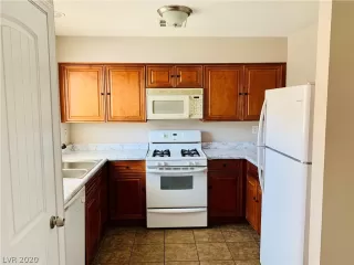 Photo #4: 2222222 Listing