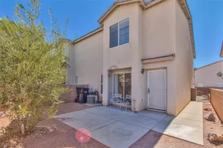 Photo #4: 2222226 Listing